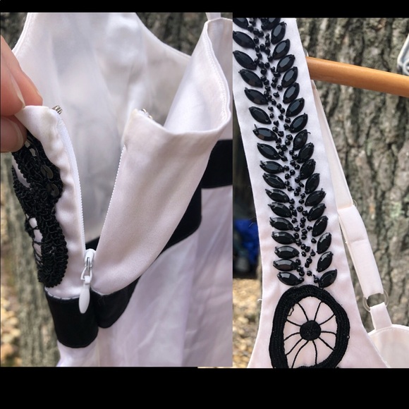 Bebe silk blend beaded tank top - Picture 8 of 8